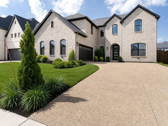1421 Valor Way — Inspiration Ph 8b