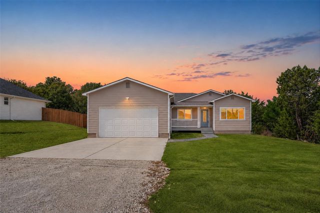 5908 Collins Ct — Lakeside Hills