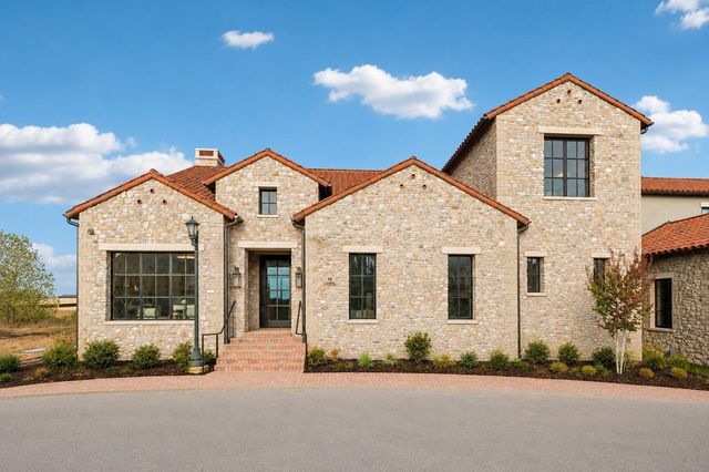 48 Cardona Dr — Westlake Entrada