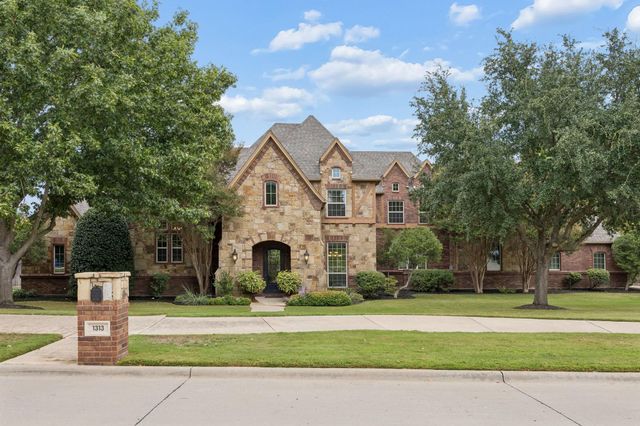 1313 Vanderbilt Dr — Asheville Estates Add