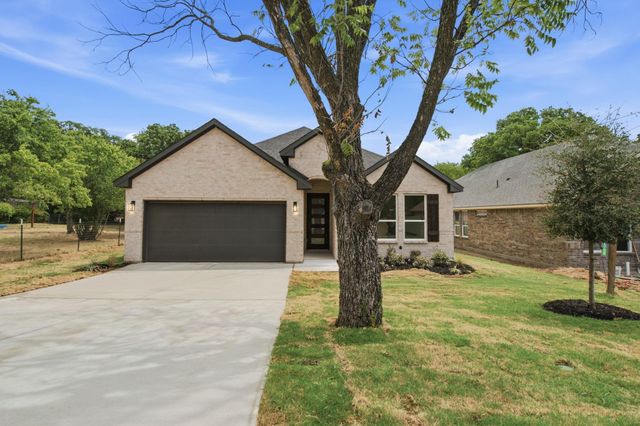205 Bullard St — Oaklawn