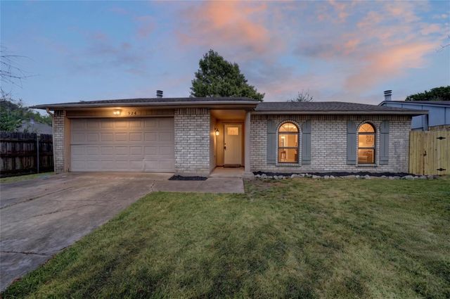 524 Woodcrest Way — South Lake 2