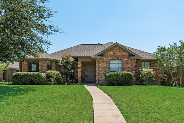 818 Foxwood Ln — Quail Hollow Estates Ph I