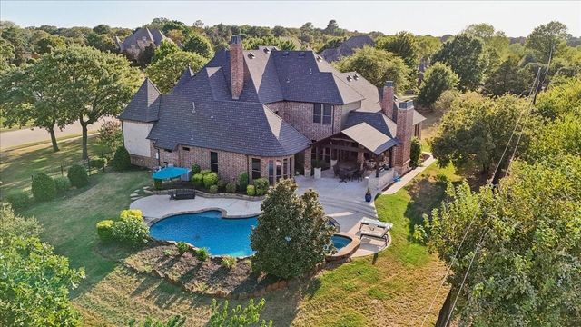 1617 Overlook Ter — Overlook The