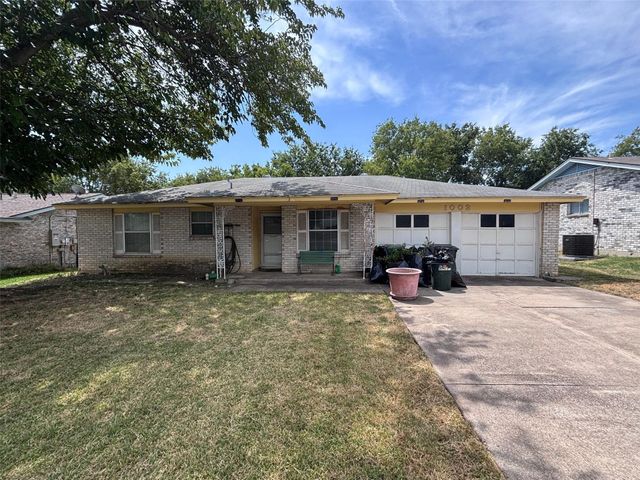 1002 Shenandoah