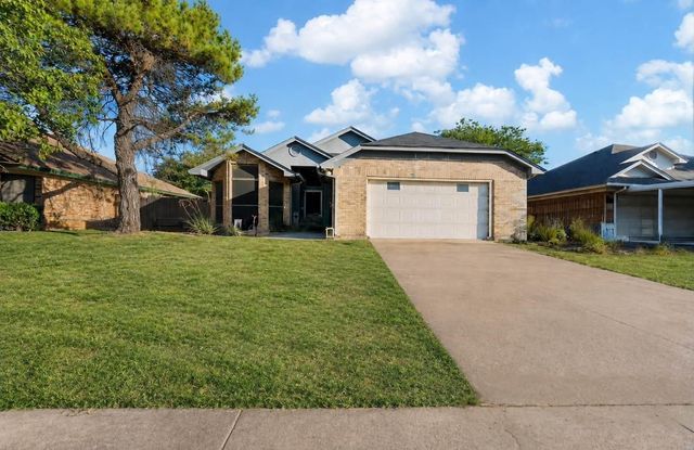 1060 Parkhill Ave — Parkwest