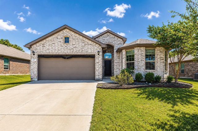 517 Redding Dr — Basswood Xing Ph 3