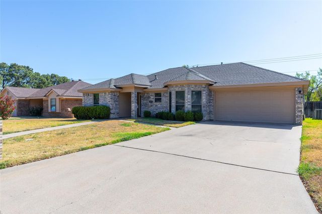 801 Parsons Rd — Canterbury Trales