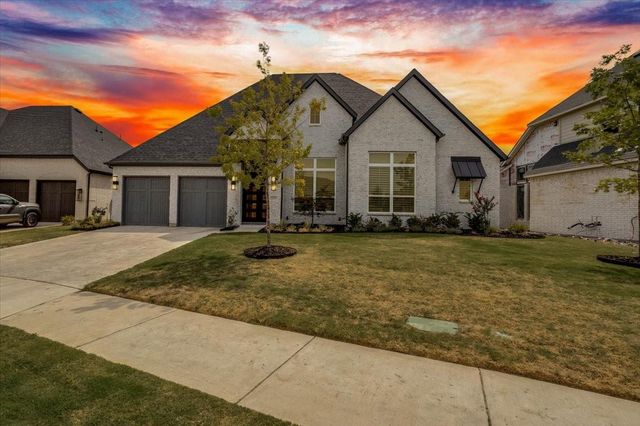 2208 Sarah Dr — Saddle Star Estates