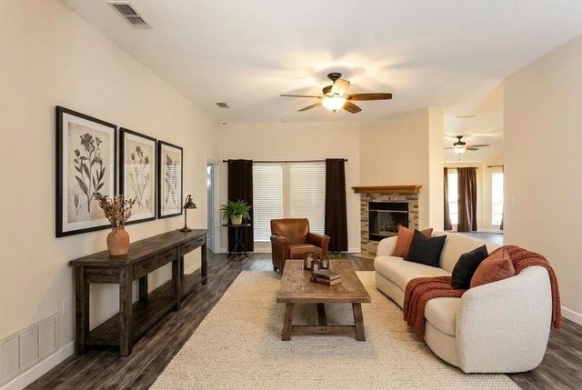 3904 Santa Cruz St — Laguna Vista Ltd
