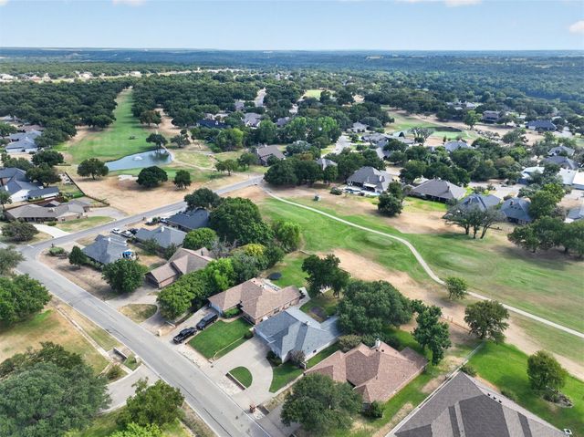 8730 Bellechase Rd — Pecan Plantation