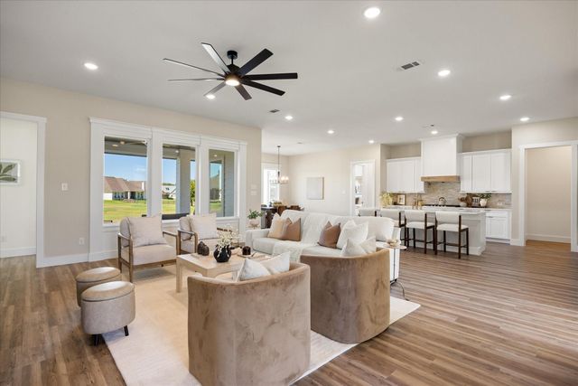 2119 Middlewood Cir — Pecan Plantation Orchard 15A