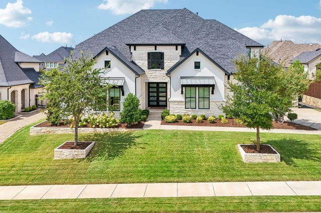 821 Wright Ln — Parkside