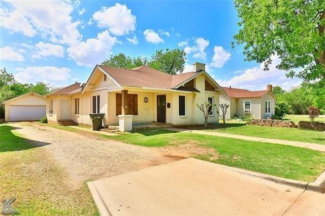 1010 Stowe