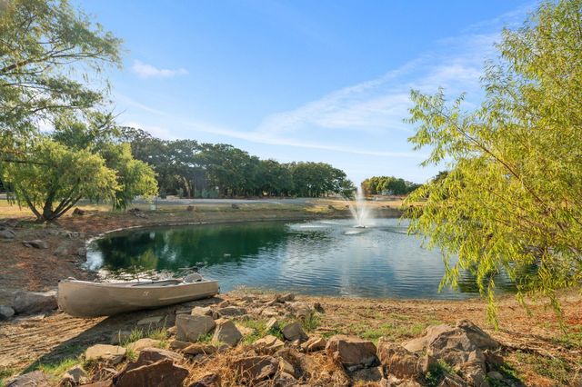 664 Manor Dr — Frenchtown Manor