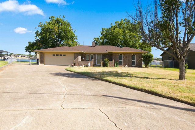 504 Panama Ct — The Shores