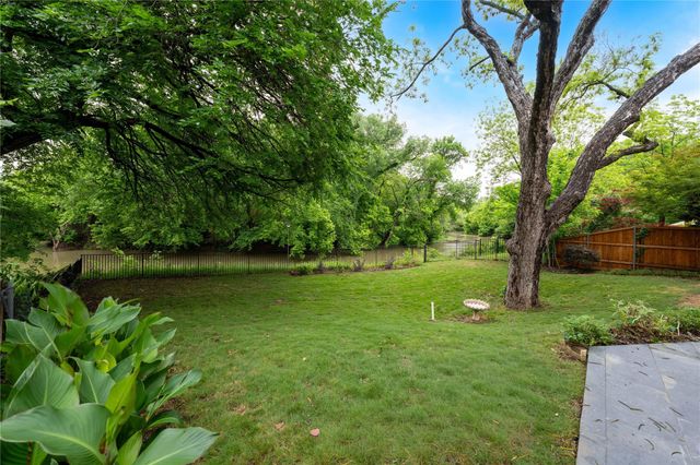 981 Parker Dr — Villages Of Coppell Ph 3b Rep