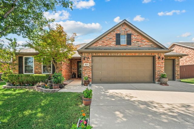 829 Sequoia Way — Creekwood Add