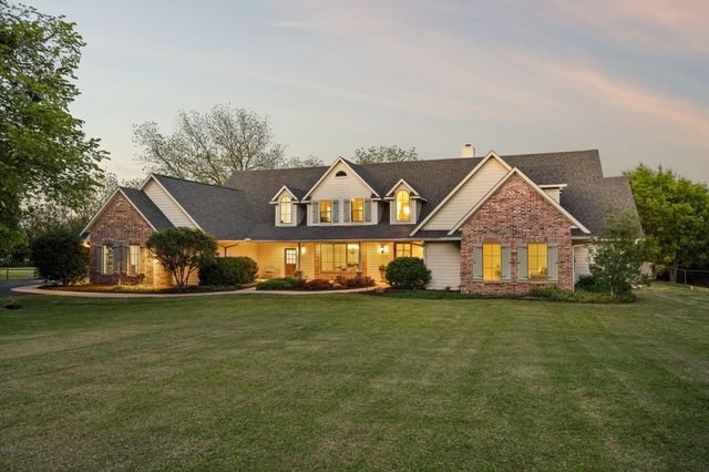 111 Stonecrest Rd — Stone Meadow Estates