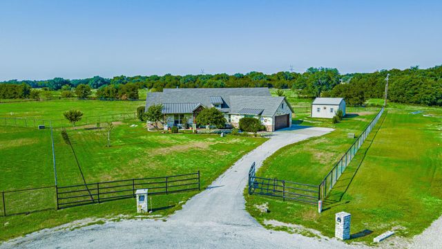 3609 Farm Land Ct — Blue Branch Ranch Sub