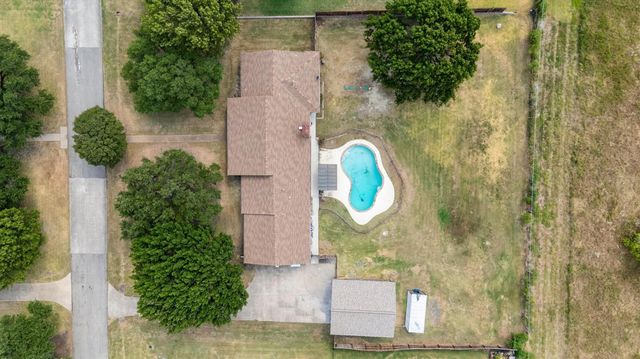 5 Crestview Cir — Northcrest Estate #2