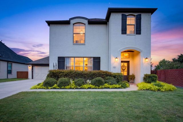 101 Parkview
