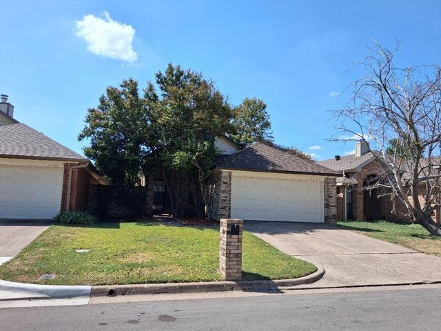 6932 Cheswick Dr — Windsor Park Add