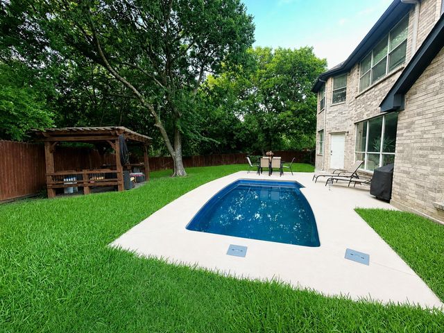 6119 Widgeon Ct — Sachse On The Creek Ph 02