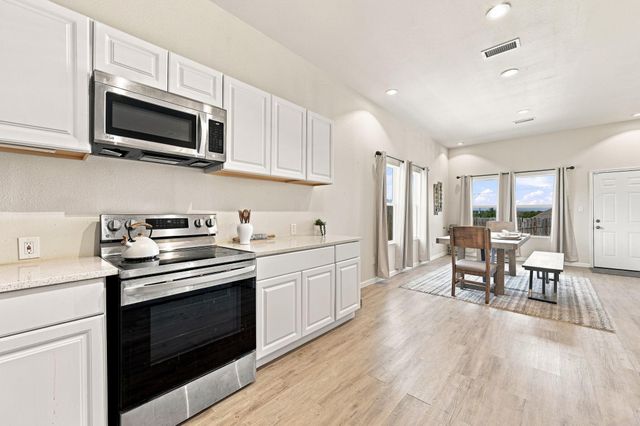 922 Pecos River Dr — Comanche Cove Sub Sec A