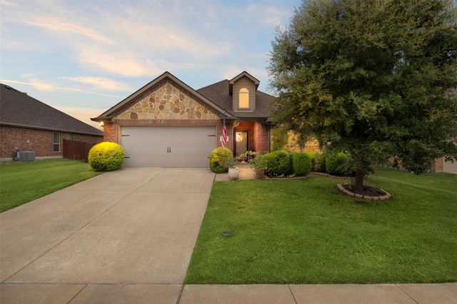 2189 Liriope Ln — The Arbor At Willow Grove