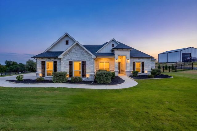 139 Oak Meadow Ln — Vintage Oaks Ph 3