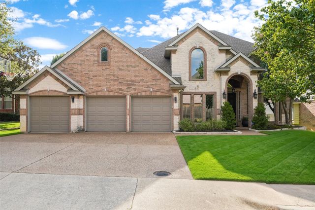 1530 Fairlakes Pointe Dr — Fairway Pointe Ph 2 The Sh