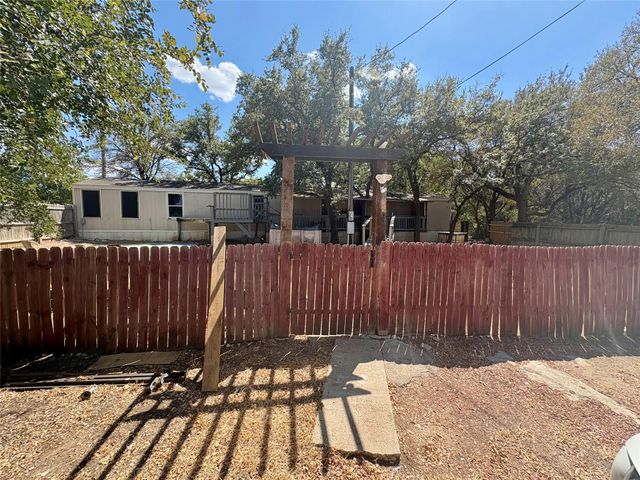 839 Tepee Trl — Comanche Harbor Sec E