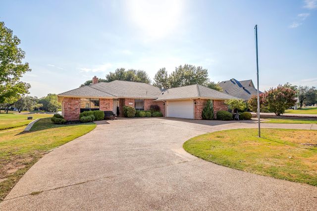 8810 Bellechase Rd — Pecan Plantation