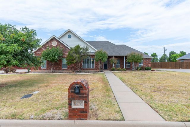 8626 Ranch Rd — Lakes At Saddle Creek Sub