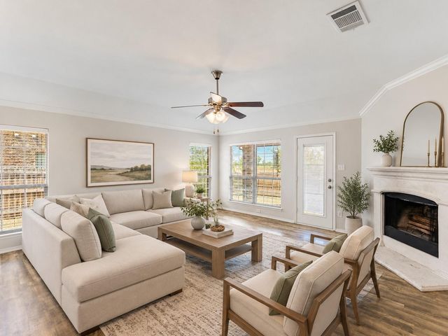 113 Holly St — The Arbor At Willow Grove