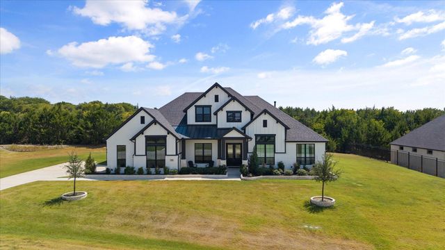 7850 Woodstream Rd — Winding Crk