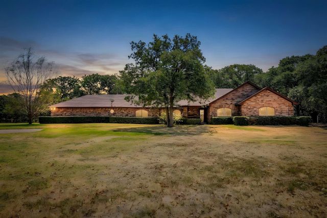 10100 Crestline Trl — Crestline Add