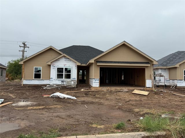 7597 Wildflower Way — Carriage Hills