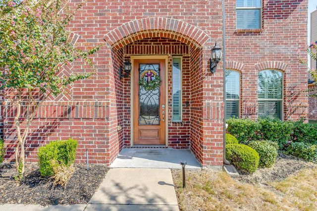 124 Lone Oak Dr — Sendero Oaks Estates