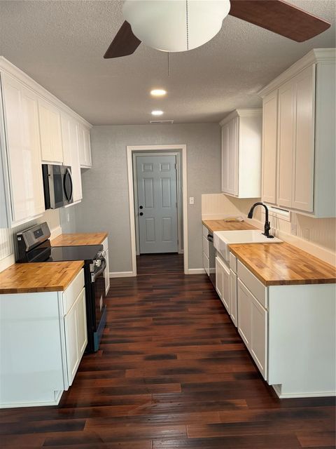 209 porter Ct — crowley park south addition