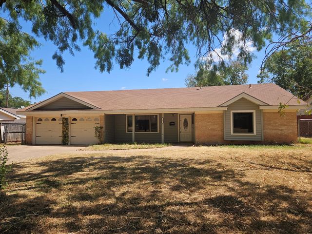1473 Meadowbrook Dr — Richland Acres