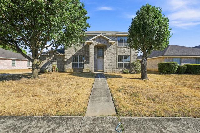 467 Orchard Hill Dr — Heritage