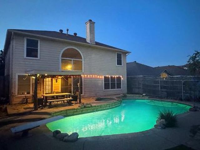 1149 Highland Station Dr — Highland Station