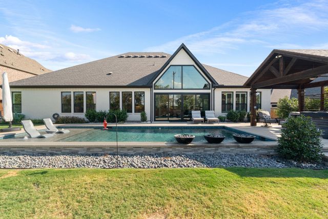 11508 Hickory Falls Dr — Canyon Falls Village
