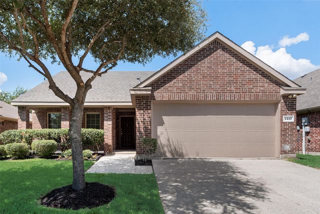 1217 Sage Dr — Villas Of Monte Carlo Ph One