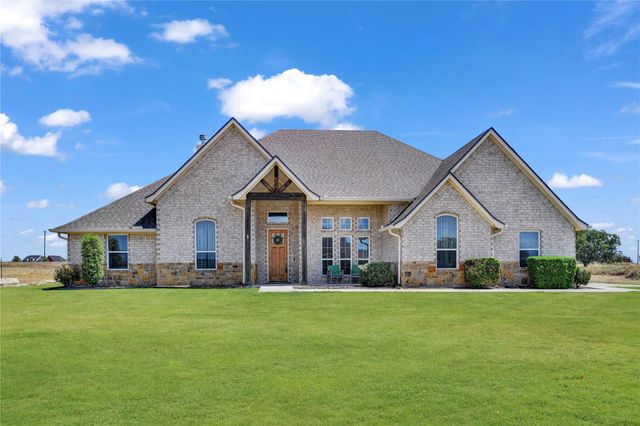 2011 Perkins Ln — Corner Ranch Estates
