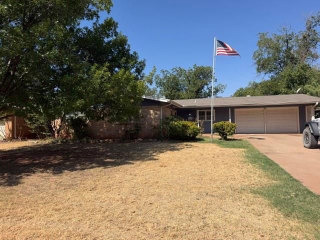 1414 N Willis St — Green Acres