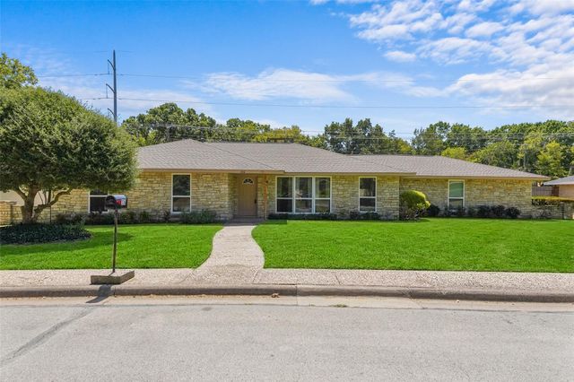 336 Woodbrook Dr — Meadow Brook Estates