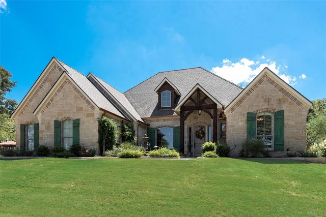 112 Trailview Ln — The Oaks